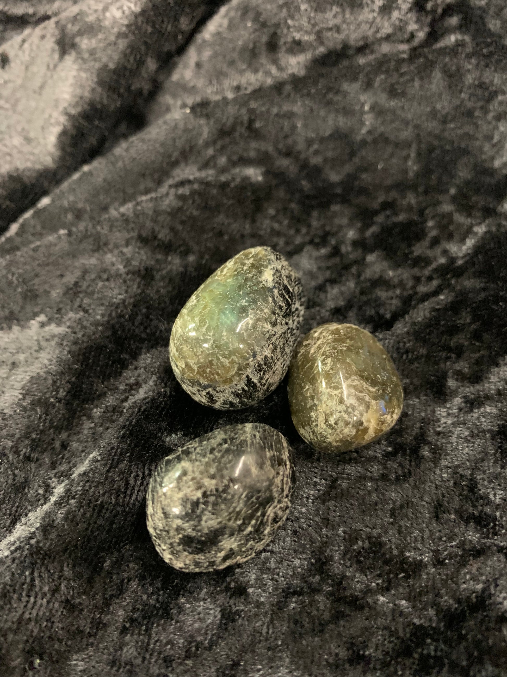 Labradorite tumble