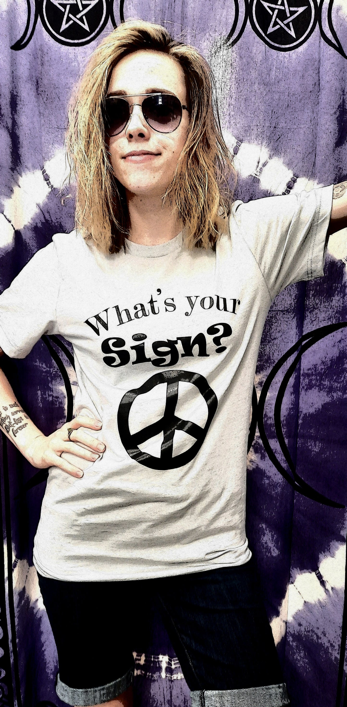 T-Shirt, short sleeve, Bella Canvas "What's your Sign?" design size XL